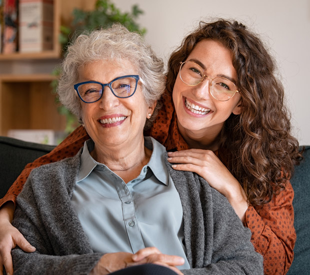 Hialeah Options for Replacing All of My Teeth